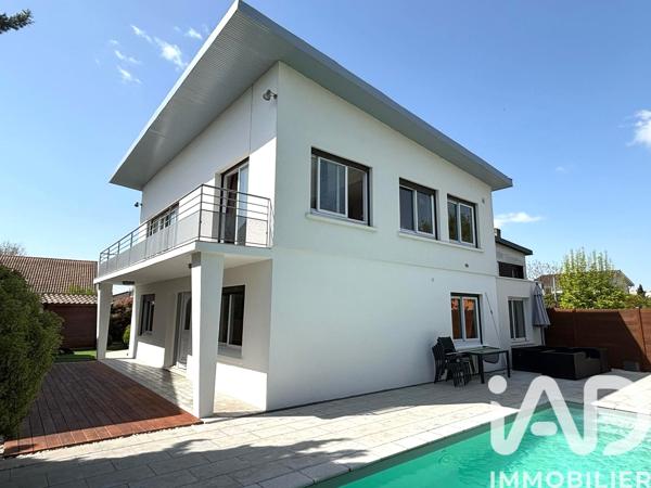 Maison à vendre 7 pièces 175 m² Le Bouscat