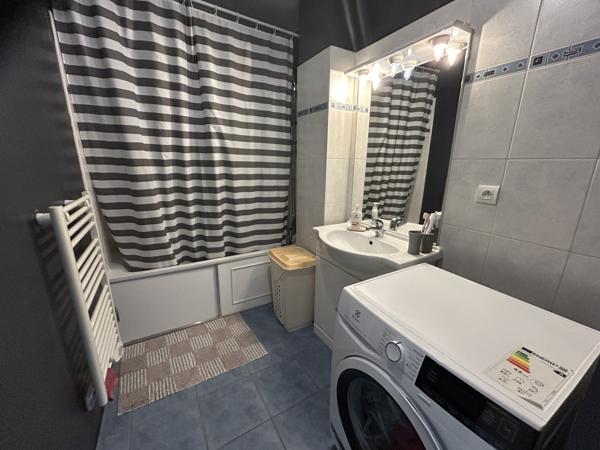 APPARTEMENT F2 PONT SAINTE MAXENCE