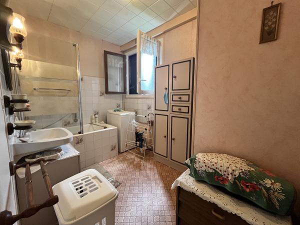 Saint-Clément (89100) Appartement 2 pièces à Saint-Clément