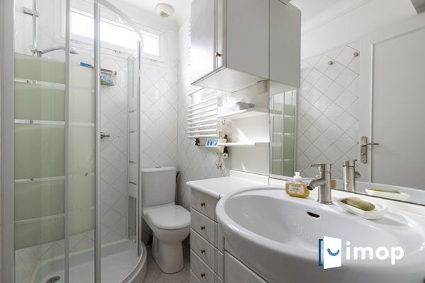 À 5 min du RER Gentilly, maisonnette lumineuse 3 pièces avec terrasse de 25 m² et cave