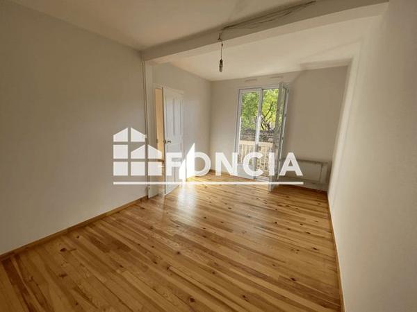 Location Appartement 2 pièces 36.3 m² - 45 RUE BERBISEY Dijon 21000