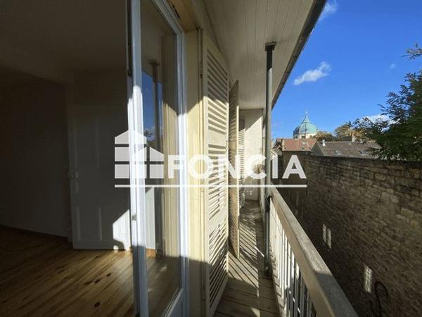 Location Appartement 2 pièces 36.3 m² - 45 RUE BERBISEY Dijon 21000