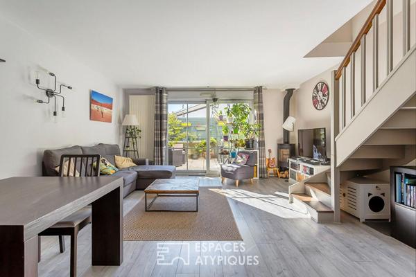 Duplex de caractère esprit loft avec terrasse