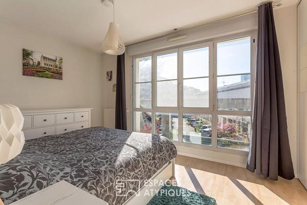 Duplex de caractère esprit loft avec terrasse