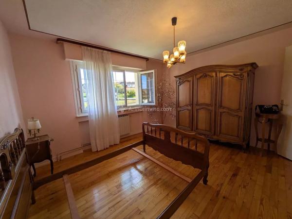 Vente Maison 5 pièces 100 m2 à Neufchâteau