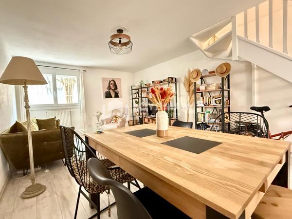 T3 69m2 en duplex avec place de stationnement