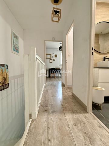 T3 69m2 en duplex avec place de stationnement