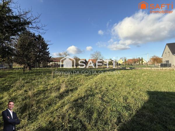 Superbe terrain constructible de 10,93 ares, libre de constructeur et hors lotissement !