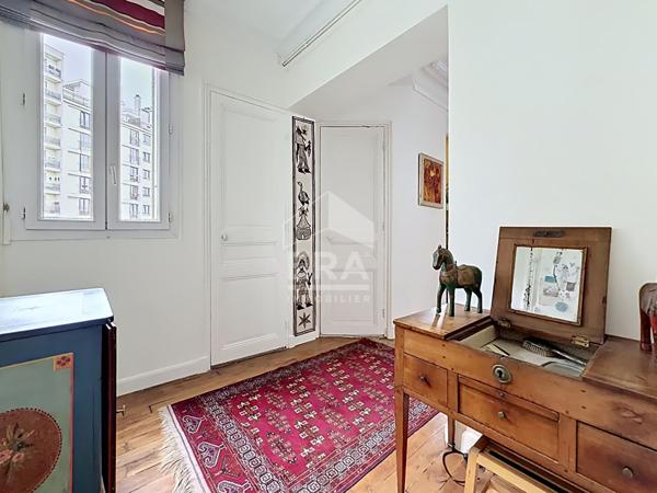 Appartement Paris 2 pièces 44 m2 DAUMESNIL