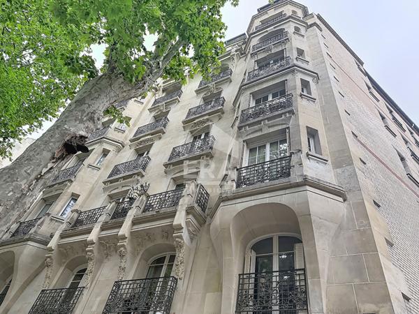 Appartement Paris 2 pièces 44 m2 DAUMESNIL