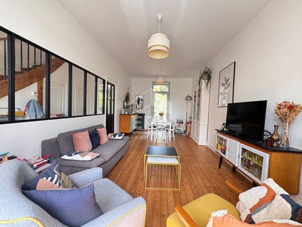 A vendre Très jolie maison de ville avec garage et jardin dans Périgueux