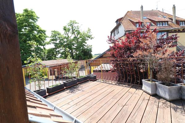 Grande maison 200m2 comprenant deux appartements, terrain 8,07 ares