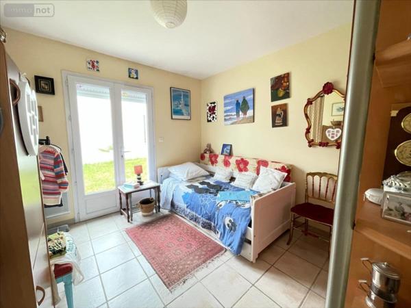 Maison à vendre à Saint-Xandre en Charente-Maritime (17138), ref : 17112-385