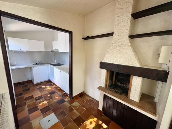 Maison ancienne 4 pièces à louer à Talence - Saint Genès
