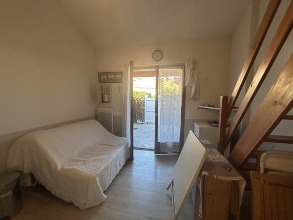 Appartement  1 pièce(s)  1 chambre(s)  30 m²