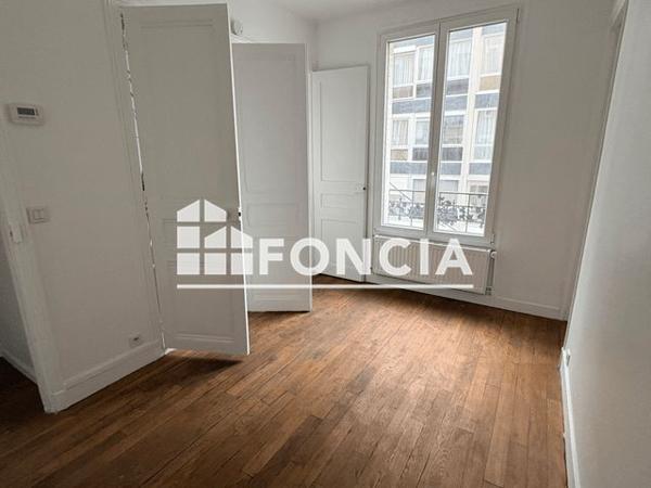 Location Appartement 2 pièces 25.51 m² - 12 RUE DE L'AMIRAL ROUSSIN Paris 75015