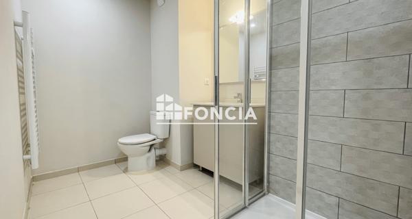 Location Appartement 2 pièces 41.6 m² - Toulon 83000