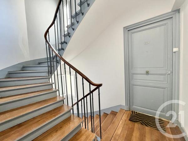 Appartement F3 à vendre  3 pièces - 46,06 m 2   PARIS  - 75019