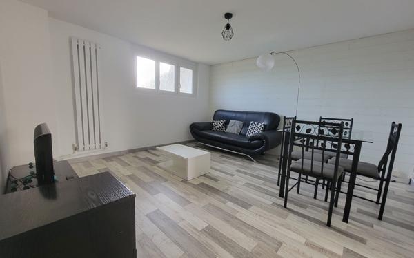 Appartement à vendre    3 pièces • 56 m2 Pau