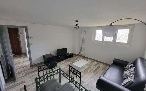 Appartement à vendre    3 pièces • 56 m2 Pau