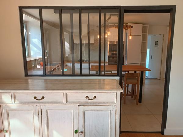 Magnifique longère aux belles prestations située dans un secteur privilégié de Saint Avé et aux portes de Vannes