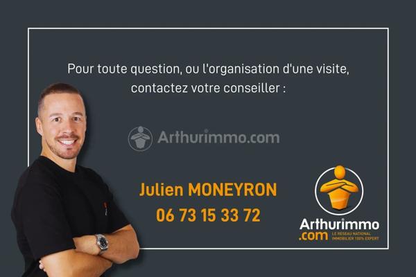 Vente                                                      Appartement
                        
                     3 pièces                      66 m2                     à Clermont-Ferrand