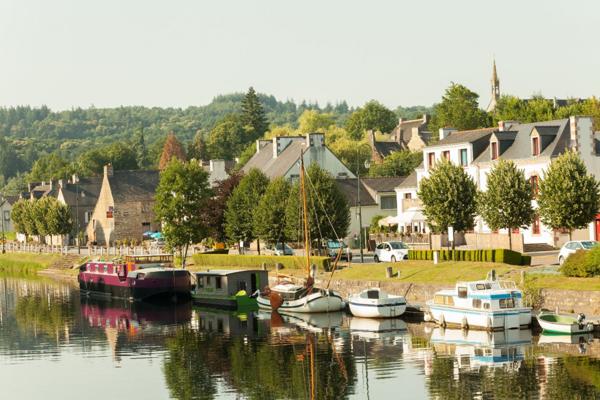 Hôtel-Restaurant-Bar de 720m2 au bord du Blavet