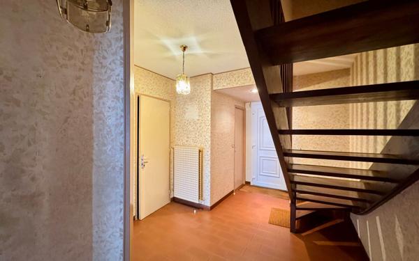 Maison à vendre    4 pièces • 98 m2 Mérignac