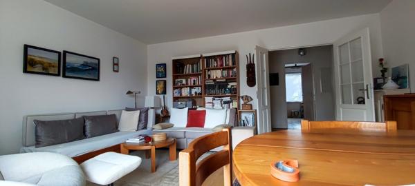 Lumineux appartement familial au coeur du triangle d'or.