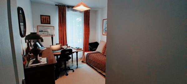 Lumineux appartement familial au coeur du triangle d'or.