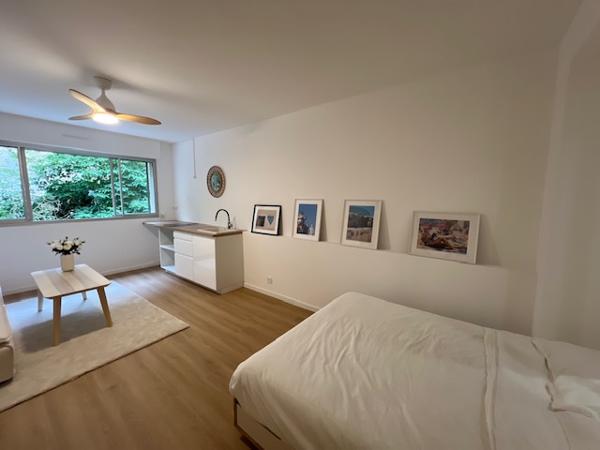 Marseille (13007) VENTE STUDIO RÉNOVÉ 26,91 M2 CARREZ EXPO EST 2ÈME ÉTAGE ASCENSEUR LE GALION BD AUGUSTIN CIEUSSA 13007 MARSEILL