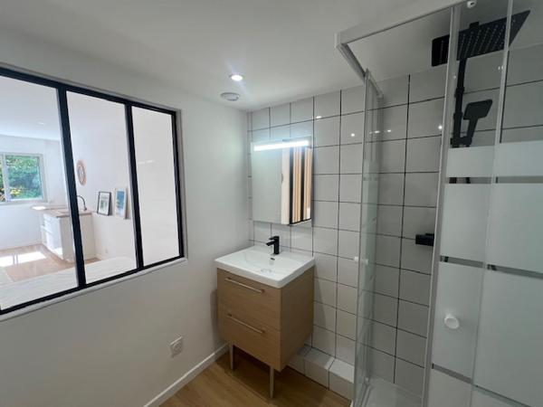 Marseille (13007) VENTE STUDIO RÉNOVÉ 26,91 M2 CARREZ EXPO EST 2ÈME ÉTAGE ASCENSEUR LE GALION BD AUGUSTIN CIEUSSA 13007 MARSEILL