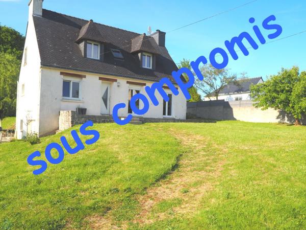 Maison 4 chambres + petit bureau sur sous-sol Complet