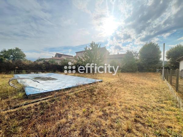 Maison
         7 pièces
        - 128 m² 199 000 € *
