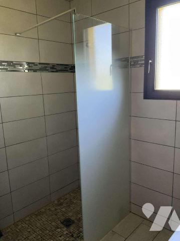 A VENDRE : Aux portes de GOURDON (Lot - 46), maison d'habitation avec tout confort, sur un  bea...