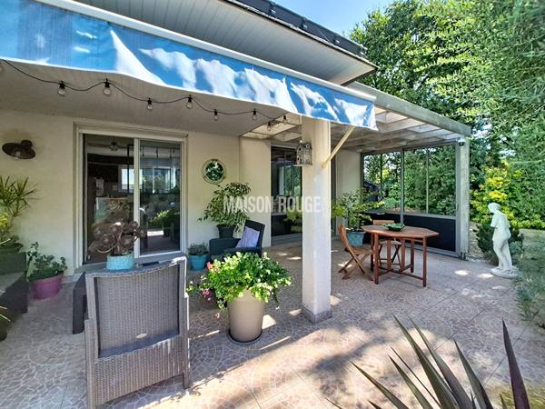 Maison avec PISCINE COUVERTE et VERRIERE - VANNES LUSCANEN