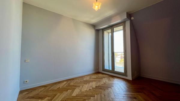 Rooftop - Résidence de standing - plein centere - 119 m² - La Roche-sur-Yon- Double balcon + garage + cave