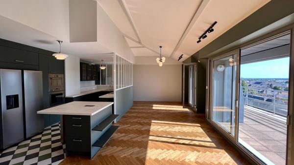 Rooftop - Résidence de standing - plein centere - 119 m² - La Roche-sur-Yon- Double balcon + garage + cave