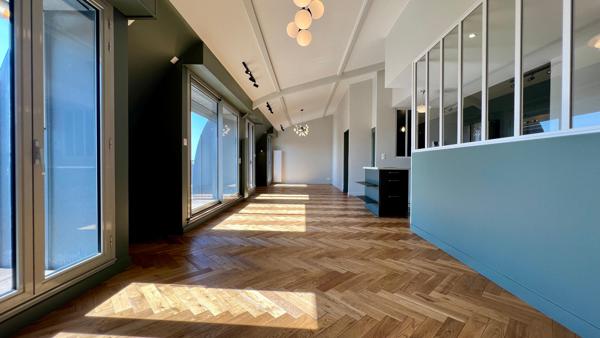 Rooftop - Résidence de standing - plein centere - 119 m² - La Roche-sur-Yon- Double balcon + garage + cave