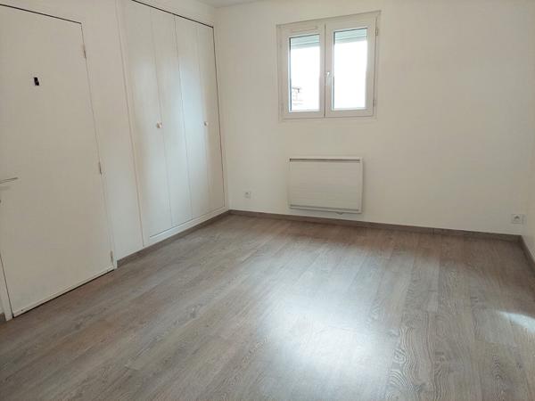 A LOUER - NANTES SAINT CLEMENT - Appartement 1 pièce 16.05 m²