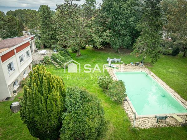 Maison 200 m2 habitable avec superbe jardin