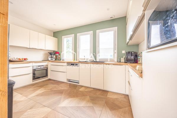 Maison 200 m2 habitable avec superbe jardin