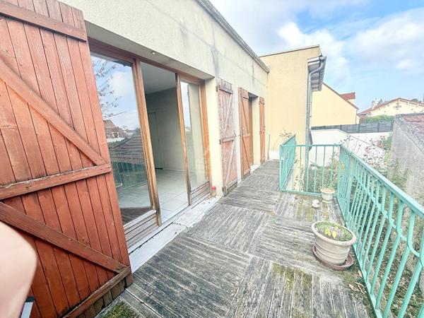 Maison Carrieres Sur Seine 6 pièce(s) €499 000 ** - Référence 7451