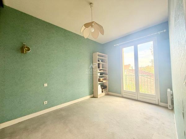 Maison Carrieres Sur Seine 6 pièce(s) €499 000 ** - Référence 7451