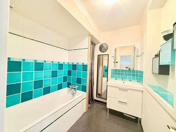 Maison Carrieres Sur Seine 6 pièce(s) €499 000 ** - Référence 7451