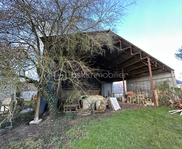 Terrain de 1 041 m²