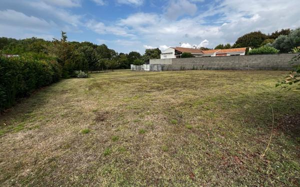 Terrain à vendre    Meschers-sur-Gironde
