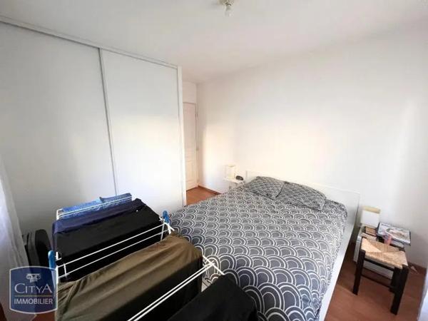 Appartement à louer 2 pièces 44.49m² Niort (79000)