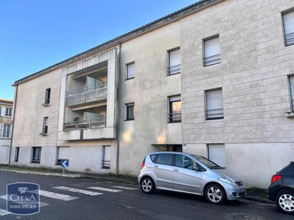 Appartement à louer 2 pièces 44.49m² Niort (79000)