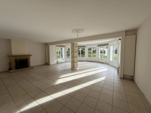 Vente Maison 8 pièces 180 m2 à Ézy-sur-Eure